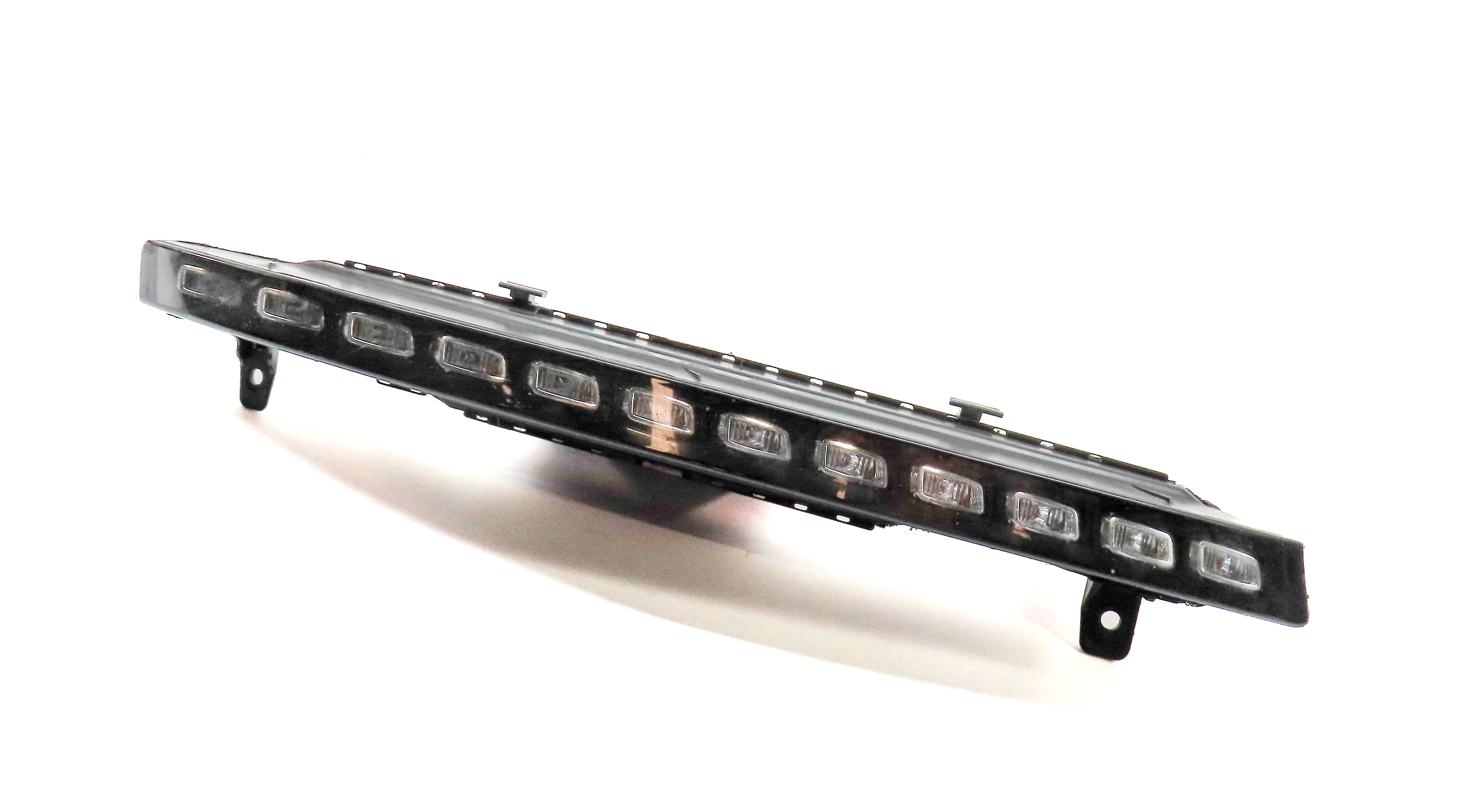 2010-2015 AUDI Q7 (4L) RIGHT FRONT PASSENGER TURN SIGNAL MARKER LIGHT LAMP (LED) — exact item pictured